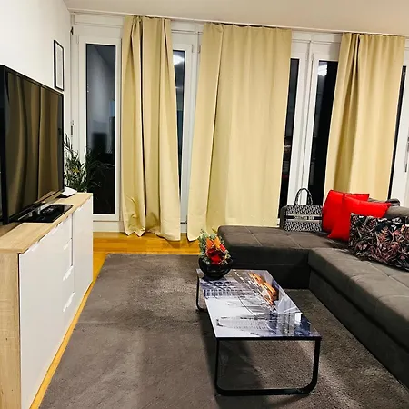 Cocoon 77 Apartment Stuttgart