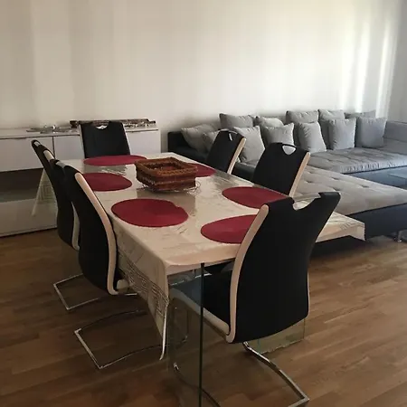 Cocoon 77 * Στουτγκάρδη